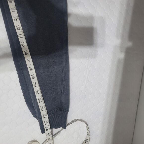 Lululemon Women's Comfy As Sweat pants Size 2 Heathered Grey - Picture 10 of 12